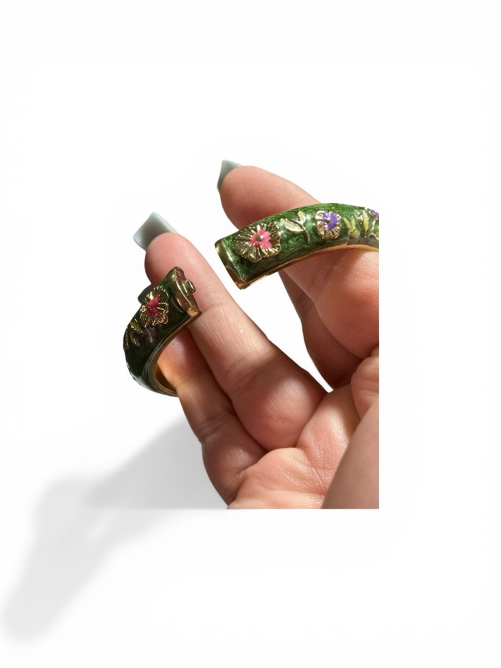 Vintage Green Floral Enamel Hinged Clamper Bracelet - Picture 2 of 4